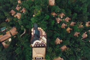Resort (1)